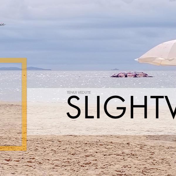 SLIGHTVIEWS 01 - On the beaches